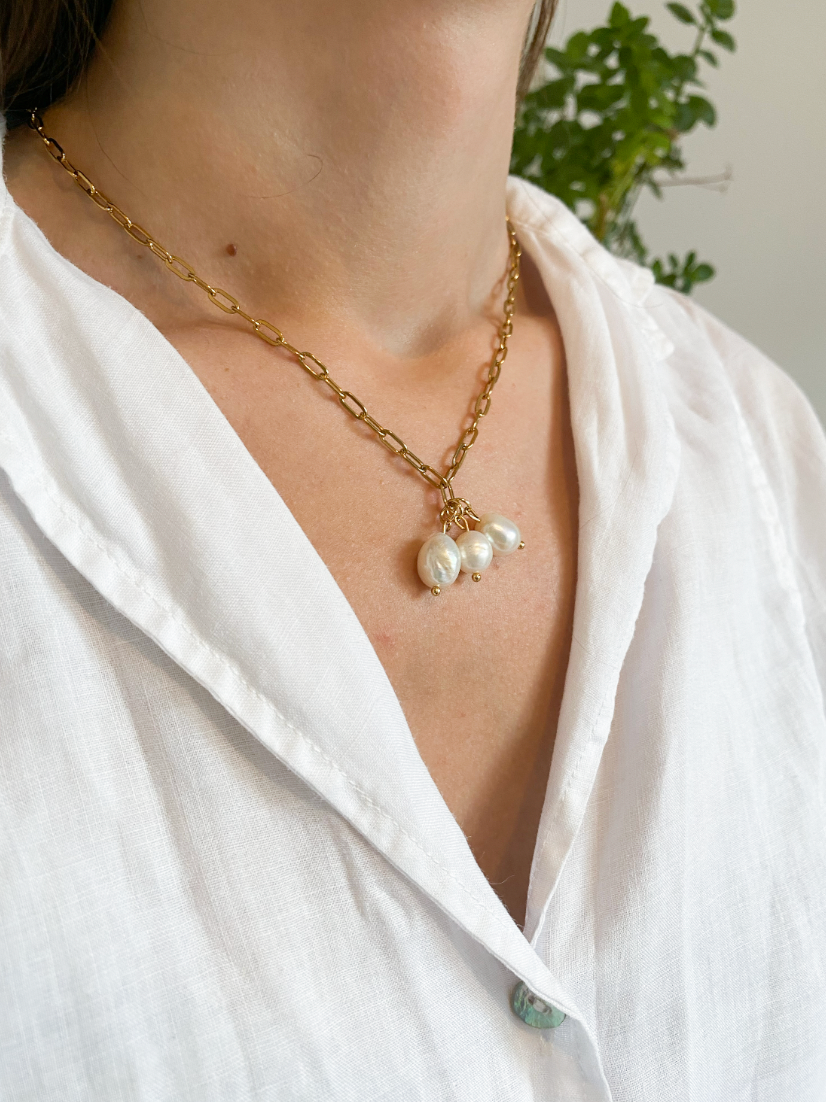 PEARL - 3 pearl pendant necklace