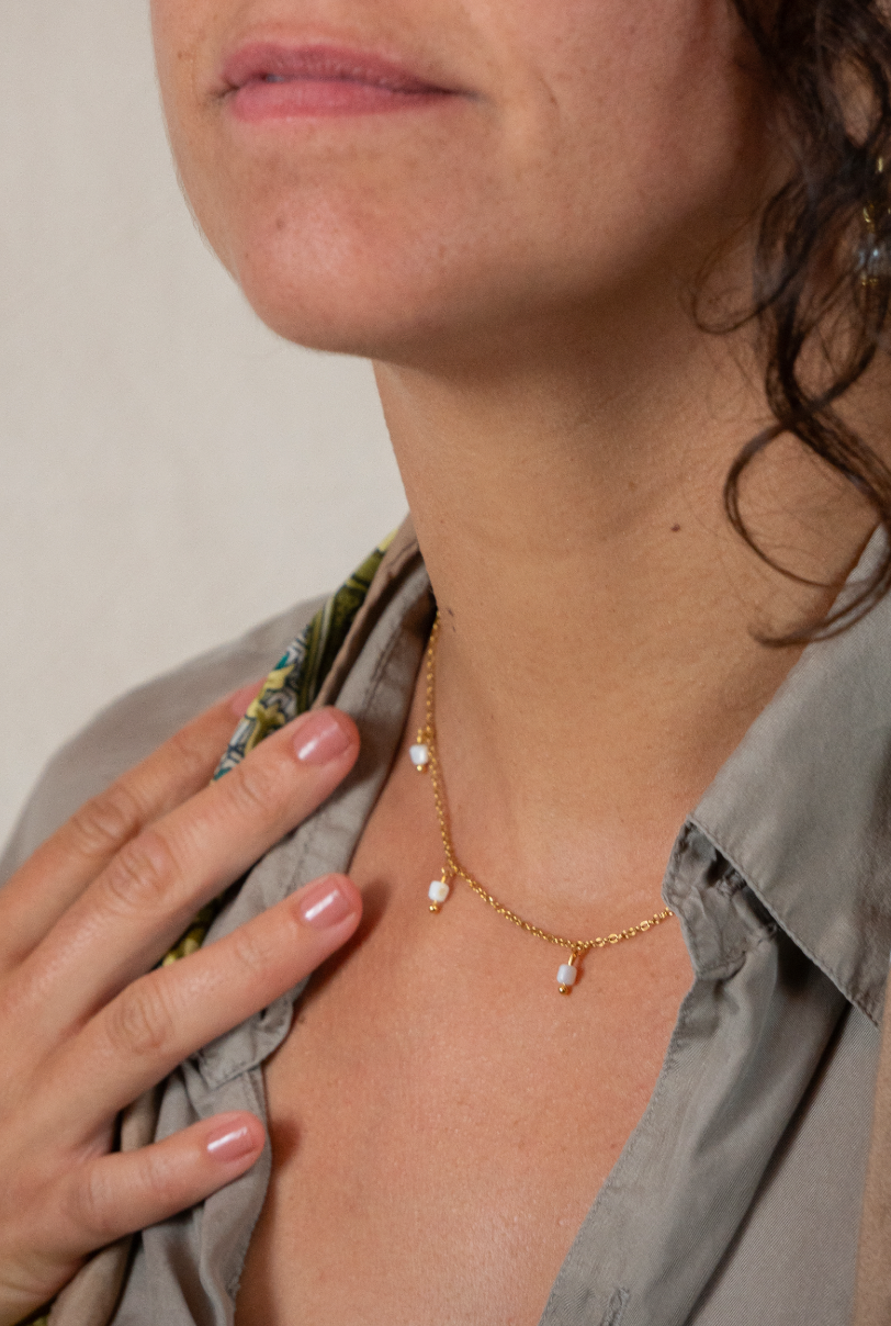 PEARL - Collar mini colgantes nácar