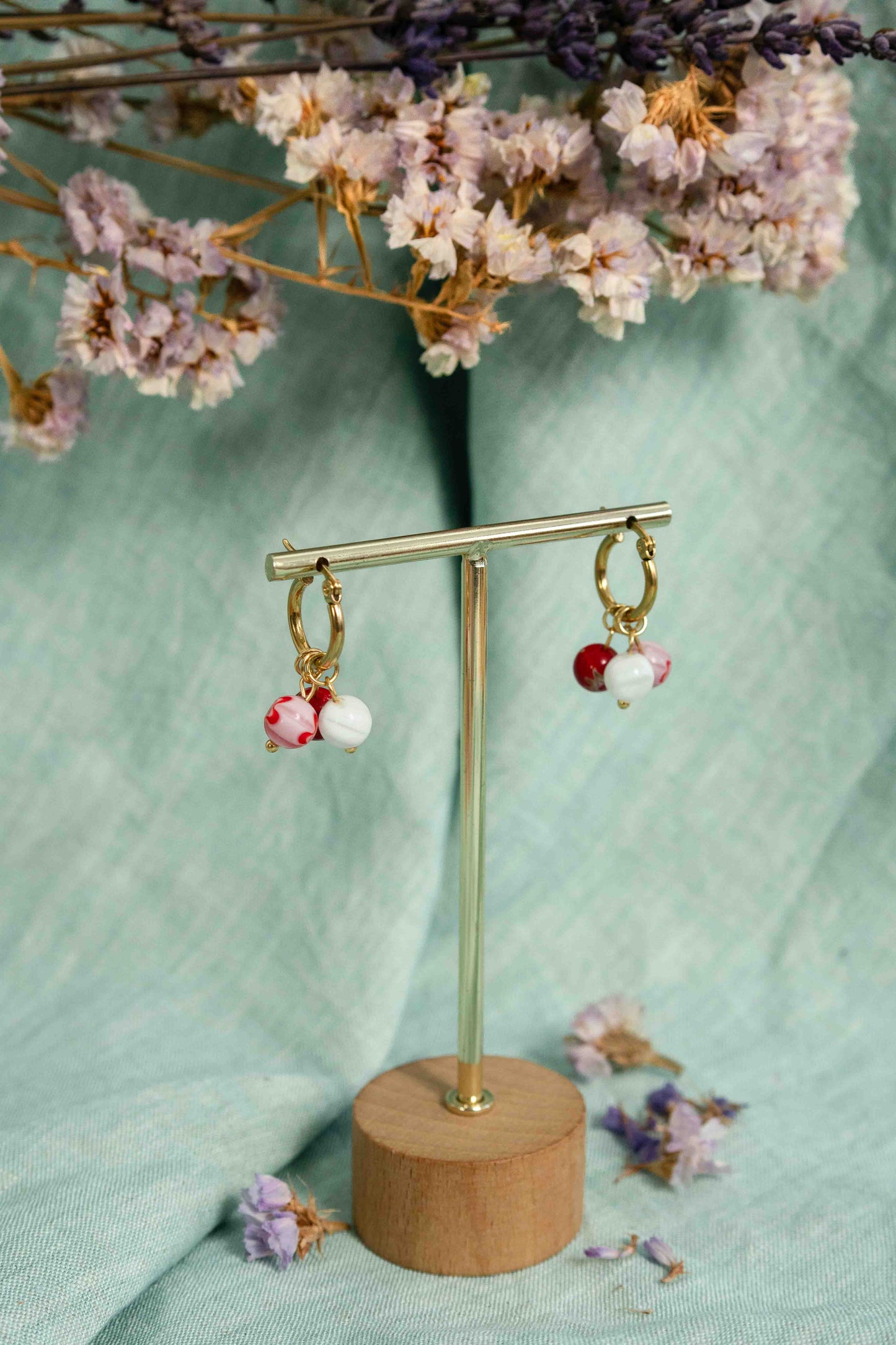 BLOSSOM - Pendientes tres flores rojo