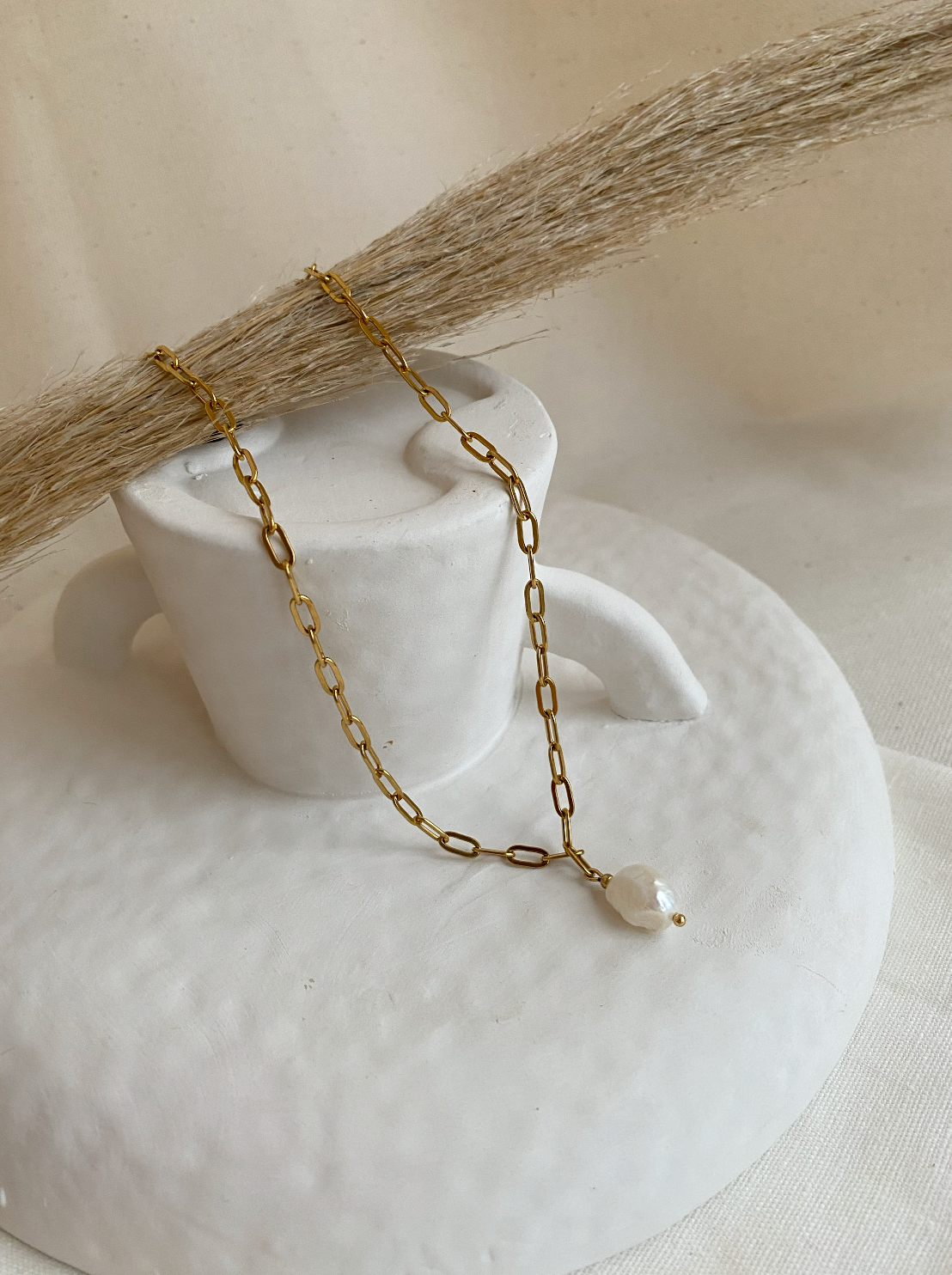 PEARL - Pendant Necklace